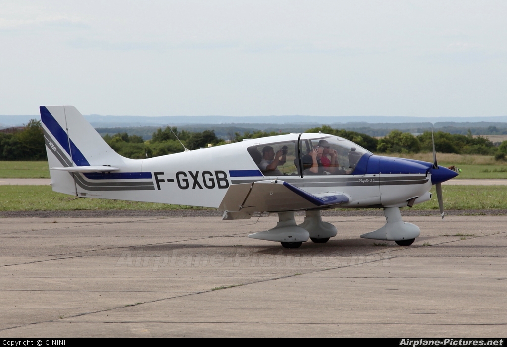 Private F-GXGB aircraft at Chambley-Bussières