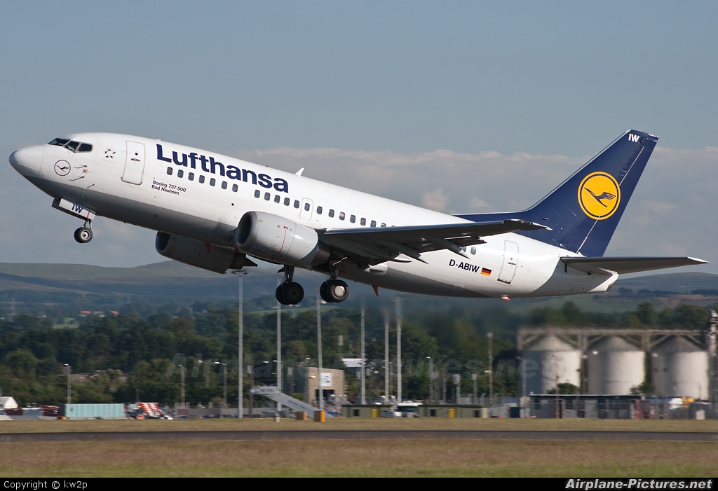Lufthansa D-ABIW aircraft at Edinburgh