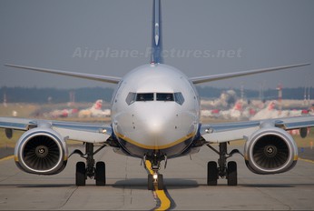 EI-DWW - Ryanair Boeing 737-800