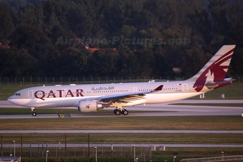A7-ACE - Qatar Airways Airbus A330-200