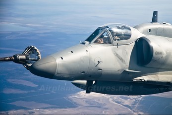 - - Argentina - Air Force Douglas A-4AR Fightinghawk