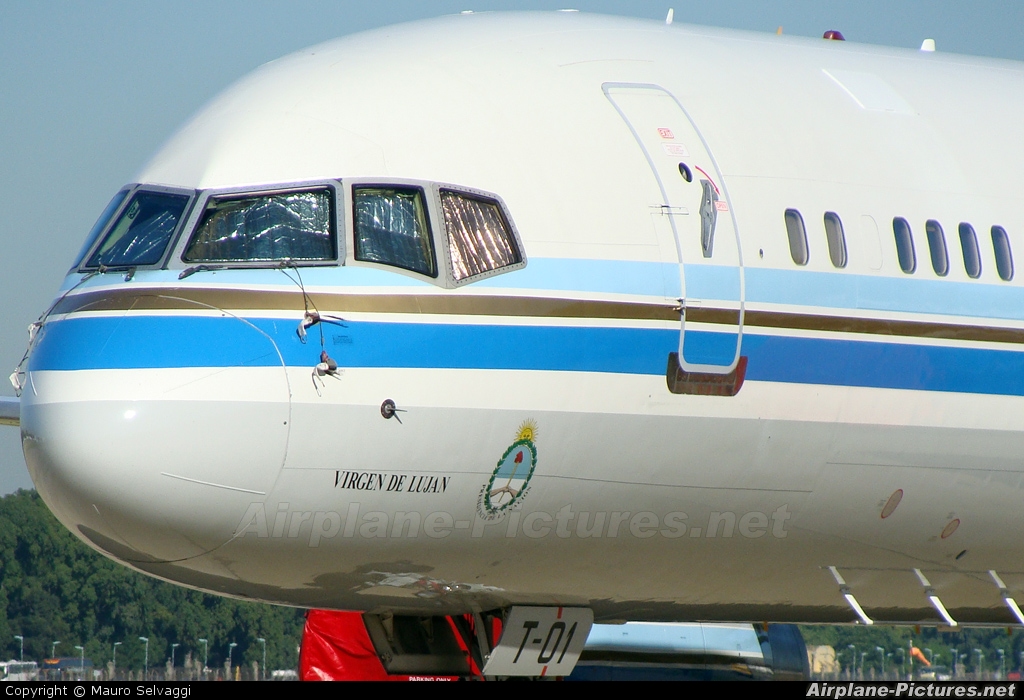 T-01 - Argentina - Government Boeing 757-200 at Buenos Aires 