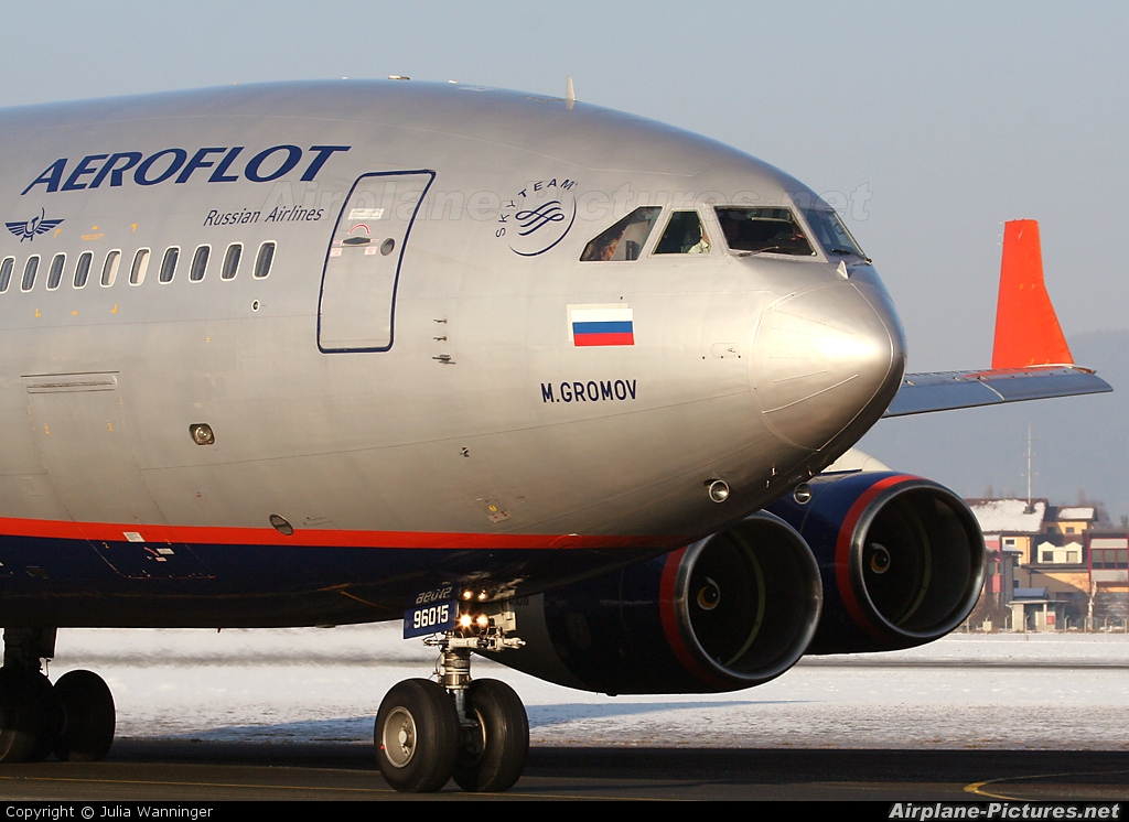 Aeroflot RA-96015 aircraft at Salzburg