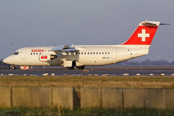 HB-IXV - Swiss British Aerospace BAe 146-300/Avro RJ100