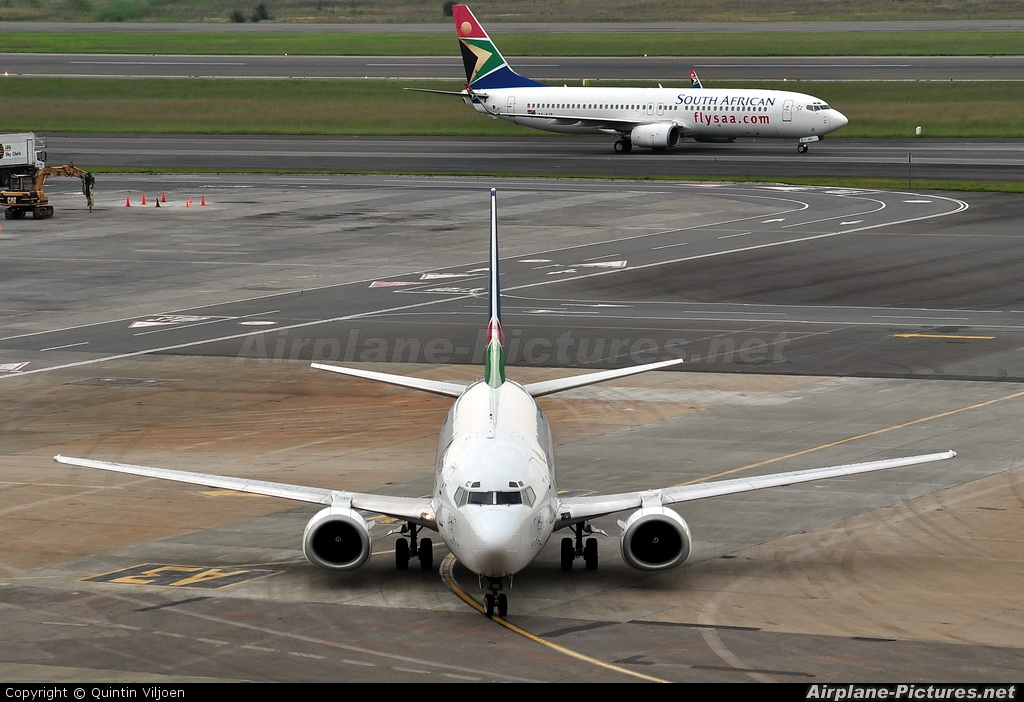 Air Namibia V5-NDI aircraft at Johannesburg - OR Tambo Intl
