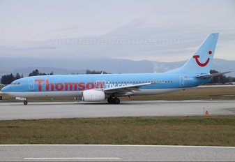 G-CDZH - Thomson/Thomsonfly Boeing 737-800