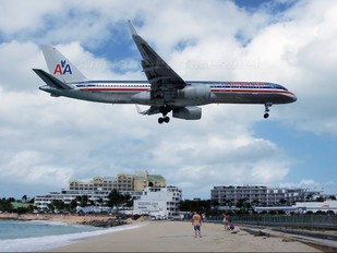 N197AN - American Airlines Boeing 757-200