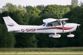 G-SHSP - Private Cessna 172 Skyhawk (all models except RG)