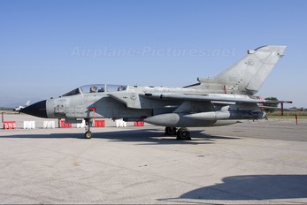 MM7071 - Italy - Air Force Panavia Tornado - IDS