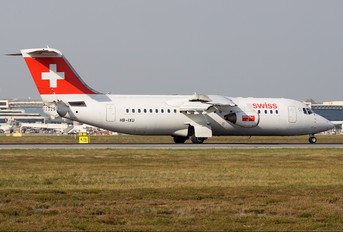 HB-IXU - Swiss British Aerospace BAe 146-300/Avro RJ100