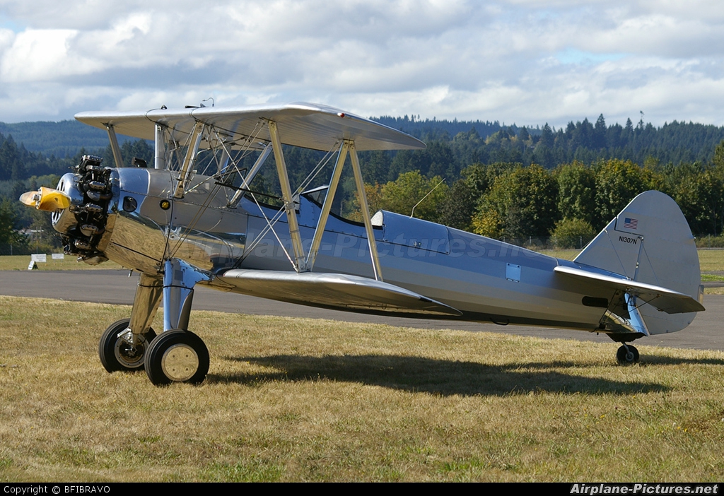 Private N1307N aircraft at Scappoose Industrial Airpark