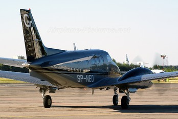 SP-NEO - Private Beechcraft 90 King Air