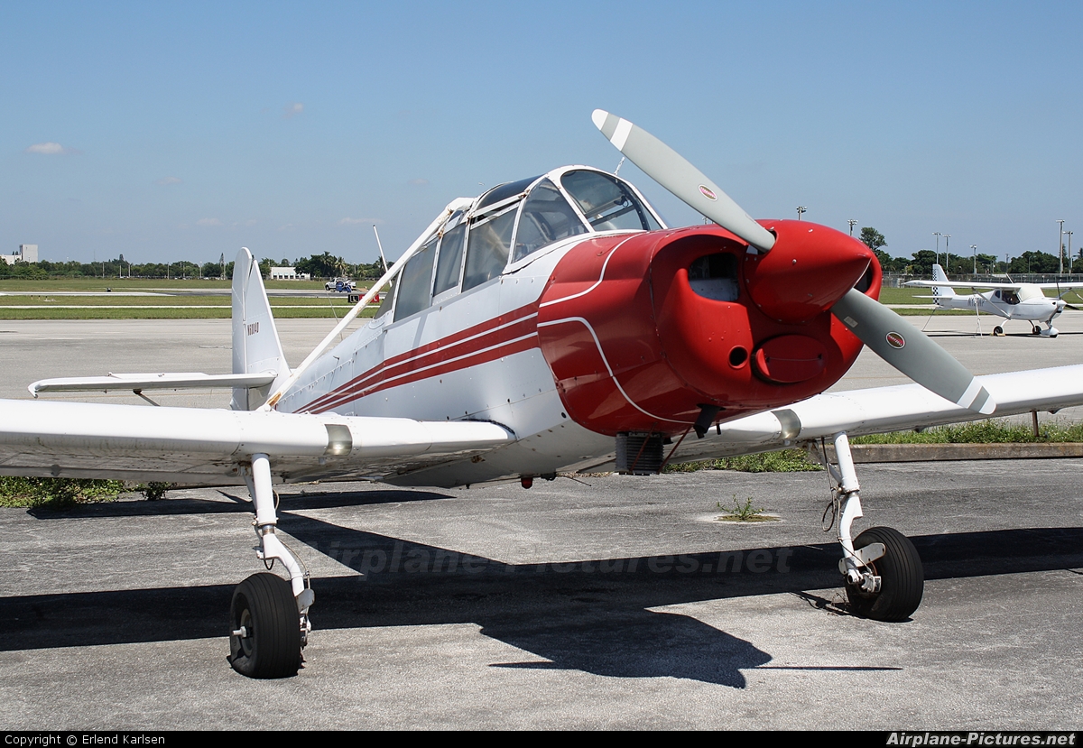 Private N6804D aircraft at Hollywood - North Perry