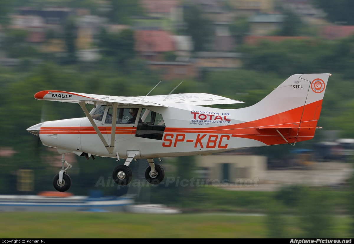 Private SP-KBC aircraft at Płock