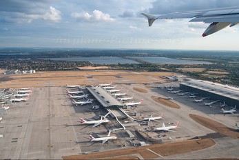 - - - Airport Overview - Airport Overview - Overall View