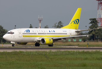 EI-DVC - Mistral Air Boeing 737-300