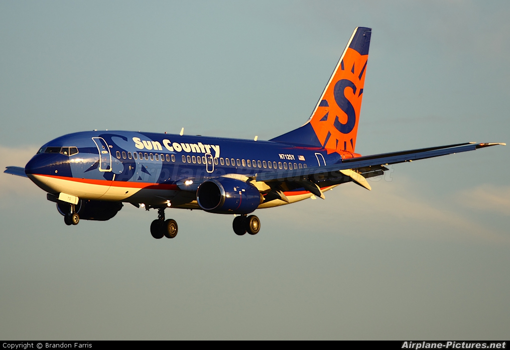 Sun Country Airlines N719SY aircraft at Seattle-Tacoma Intl