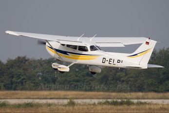 D-ELPI - Private Cessna 172 Skyhawk (all models except RG)
