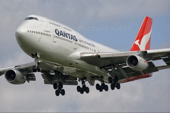 VH-OJO - QANTAS Boeing 747-400