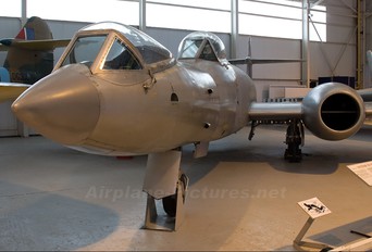 WK935 - Royal Air Force Gloster Meteor F.8 (Mod)