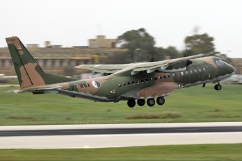 7T-WGA - Algeria - Air Force Casa C-295M