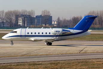 I-WISH - Private Canadair CL-600 Challenger 604