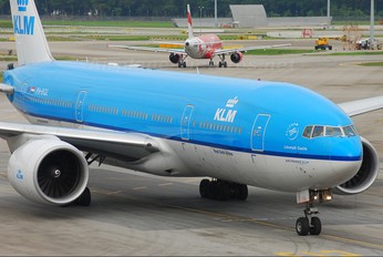PH-BQL - KLM Boeing 777-200ER