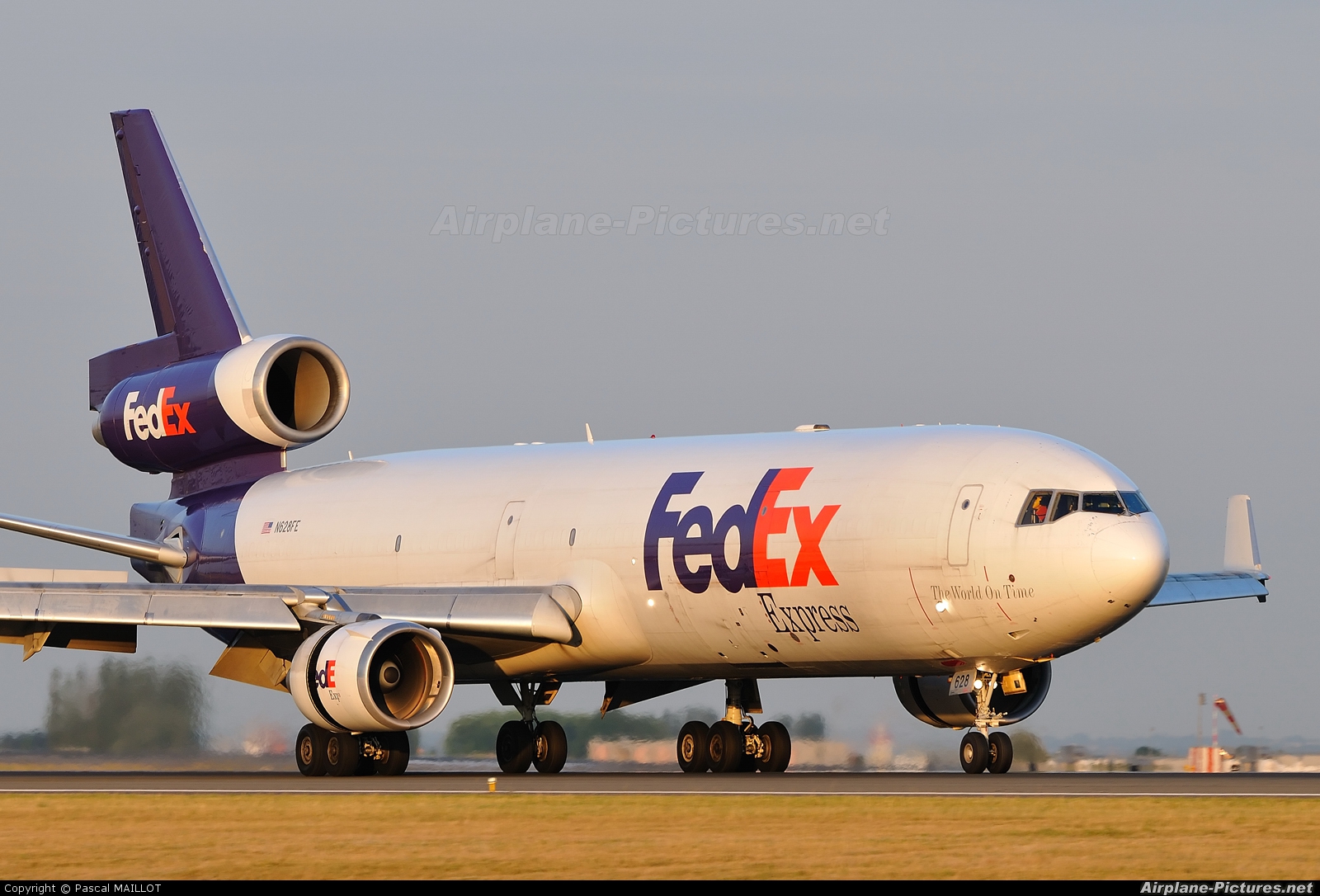 FedEx Federal Express N628FE aircraft at Paris - Charles de Gaulle