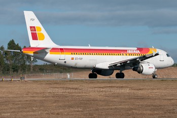 EC-FQY - Iberia Airbus A320