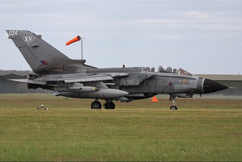 ZA458 - Royal Air Force Panavia Tornado GR.4 / 4A