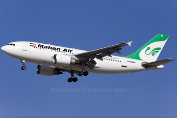 EP-MNX - Mahan Air Airbus A310
