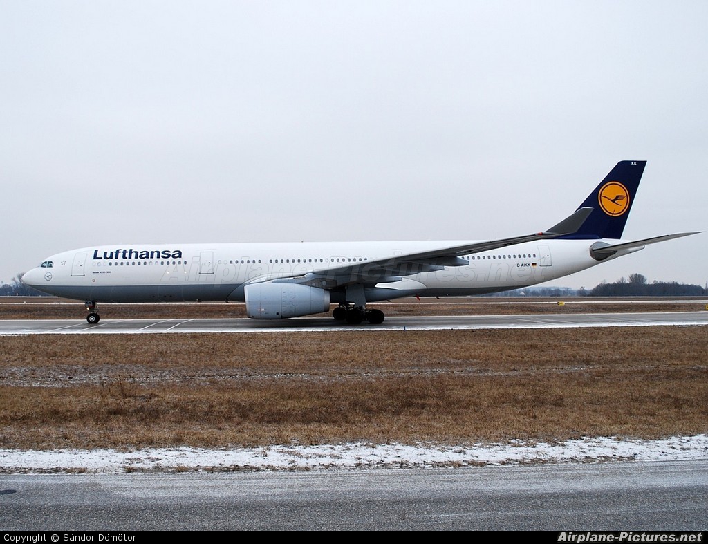 Lufthansa D-AIKK aircraft at Munich