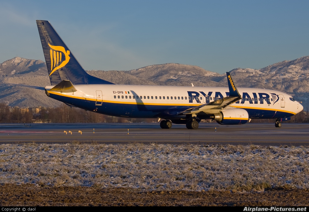 Ryanair EI-DPB aircraft at Bergamo - Orio al Serio