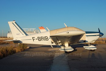 F-BRIB - Private Piper PA-28 Cherokee