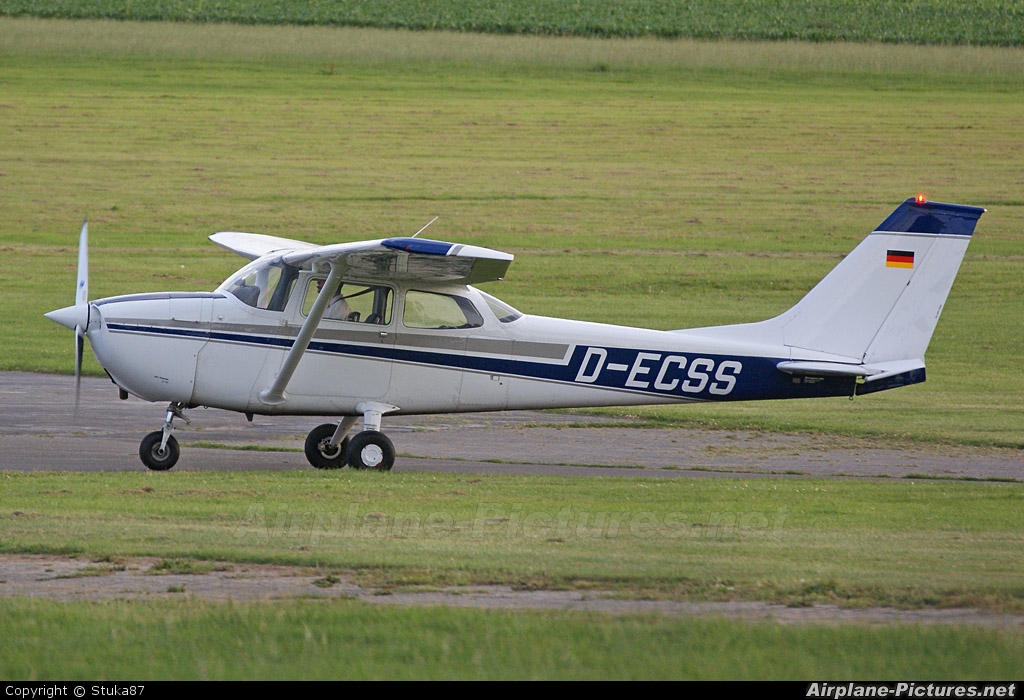 Private D-ECSS aircraft at Aachen - Merzbruck