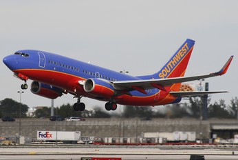 N408WN - Southwest Airlines Boeing 737-700