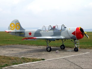 OM-YAK - Slovensky Narodny Aeroklub Yakovlev Yak-52