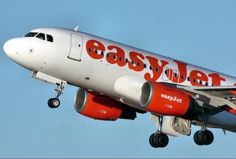 G-EZFT - easyJet Airbus A319