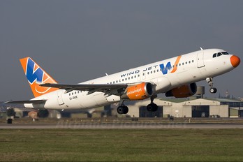 EI-DOE - Windjet Airbus A320