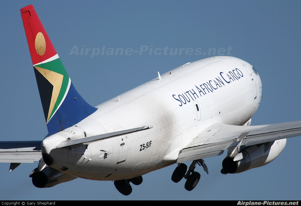 South African Cargo ZS-SIF aircraft at Johannesburg - Rand