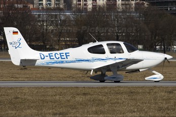 D-ECEF - Private Cirrus SR20