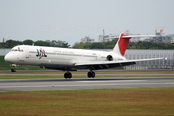 JA8294 - JAL - Japan Airlines McDonnell Douglas MD-81