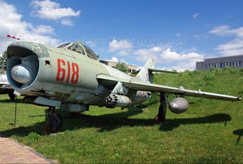618 - Poland - Air Force PZL Lim-6MR