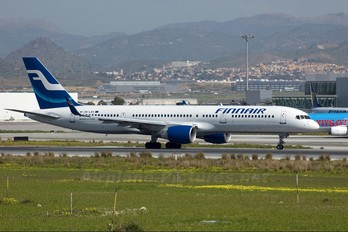 OH-LBX - Finnair Boeing 757-200