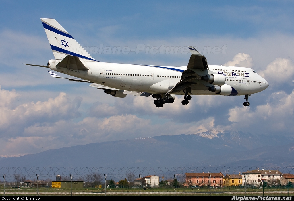 El Al Israel Airlines 4X-ELB aircraft at Verona - Villafranca