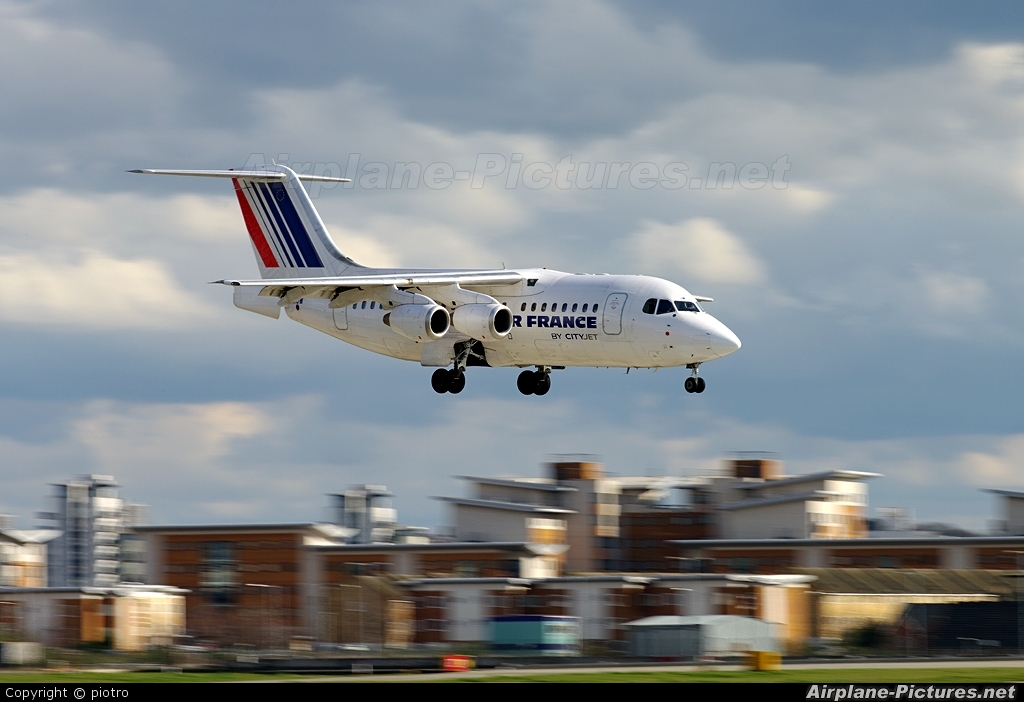 Air France - Cityjet - aircraft at London - City