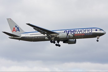 N395AN - American Airlines Boeing 767-300ER