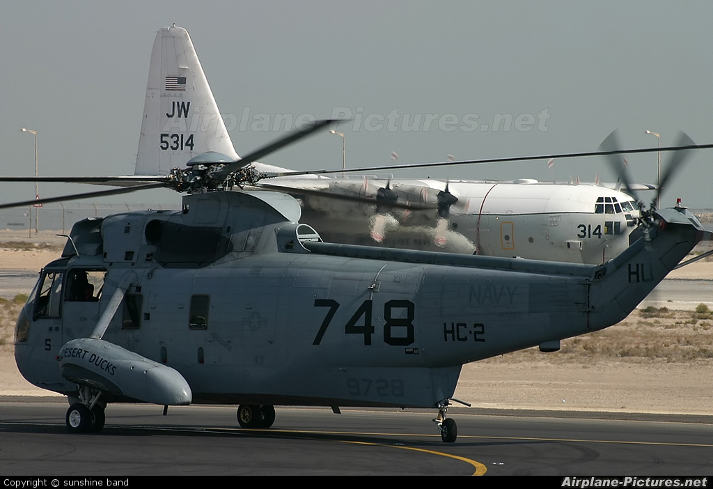 USA - Navy 149728 aircraft at Bahrain Intl