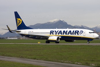 EI-DHT - Ryanair Boeing 737-800