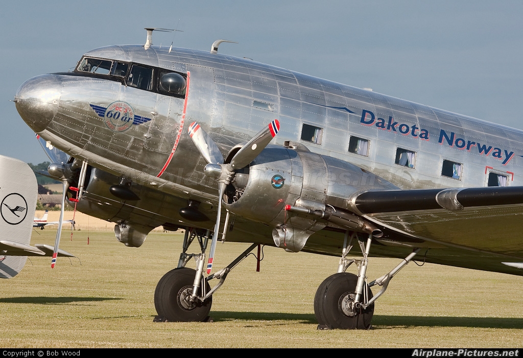Dakota Norway LN-WND aircraft at Duxford